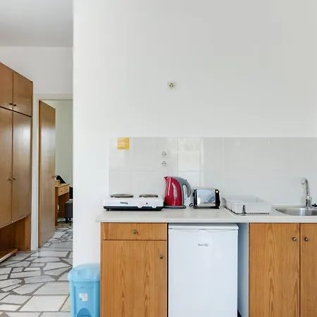 Ilios And Irene 9 4*